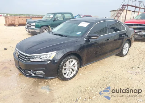 2018 Volkswagen Passat Se z USA, uszkodzony, nr VIN 1VWBA7A36JC028048